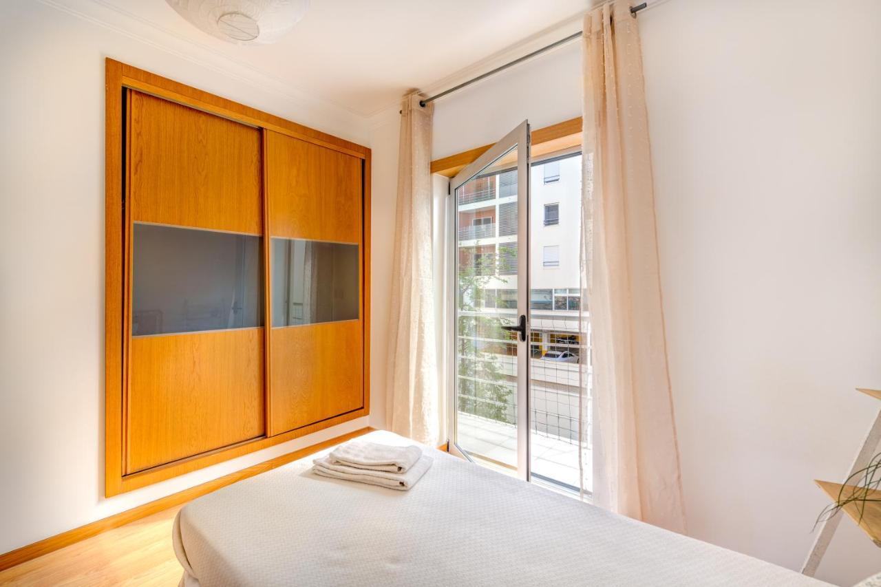 Apartamento luminoso próximo da praia e da marina Portimão Exterior foto